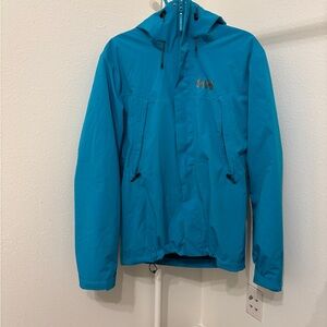 Helly Hansen Hooded Ski Jacket with detachable hood and inner layer